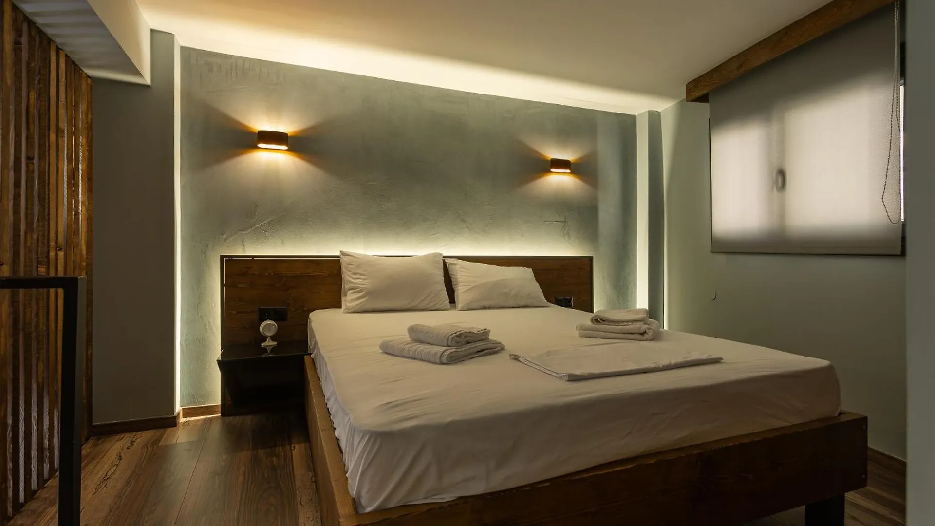 דירה סלוניקי Wooden Suites